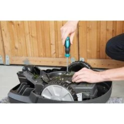 Gardena Wartungs- Und Reinigungs-Set Für Mähroboter Inkl. Aufbewahrungsbox 16 Gardena Wartungs- Und Reinigungs-Set Für Mähroboter Inkl. Aufbewahrungsbox -Gartengeräte Geschäft 146434 3050 7