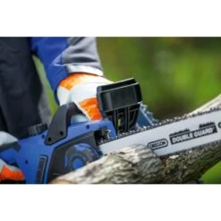 LUX Elektro-Kettensäge E-KS-2400/40 A 10 LUX Elektro-Kettensäge E-KS-2400/40 A -Gartengeräte Geschäft 4007872348496 A02 041217