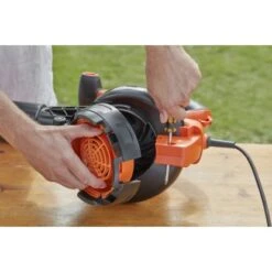 Black & Decker Black+Decker 3-in-1 Elektro-Laubsauger Und Bläser BEBLV301 3.000 W -Gartengeräte Geschäft 5035048705216 1138 17