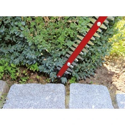 Einhell Elektro-Heckenschere GE-EH 7067 4 Einhell Elektro-Heckenschere GE-EH 7067 – Bild 2